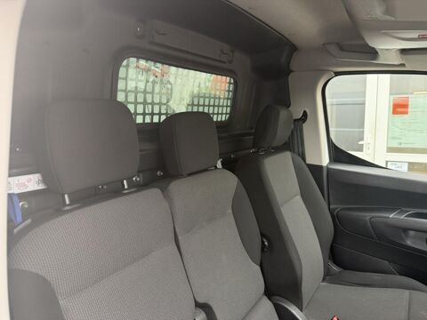 Partner Standard 1000KG 1.5 BlueHDi S&S - 130 III FOURGON Fourgon G 2020 occasion 71880 Ch&acirc;tenoy-le-Royal