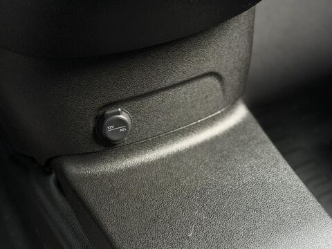 Berlingo VAN XL 1.5 BlueHDI 130 EAT8 Premium Connect 3 places, avec P 2026 occasion 35300 Foug&egrave;res