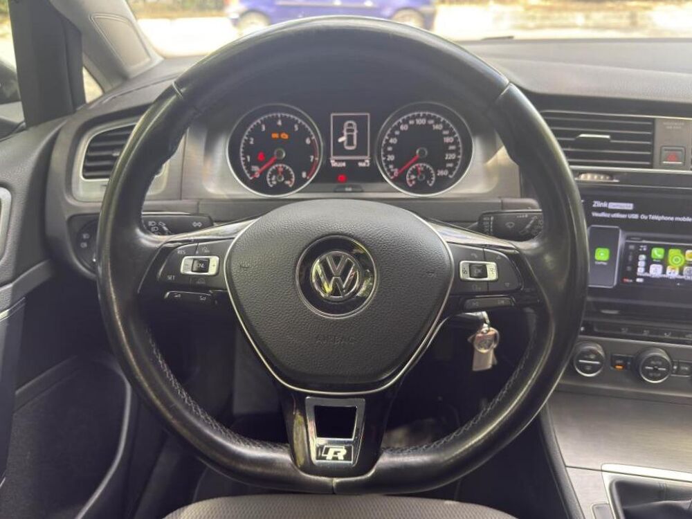 Golf 1.2 16V TSI BlueMotion - 105 VII BERLINE Confortline PHASE 2013 occasion 77185 Lognes