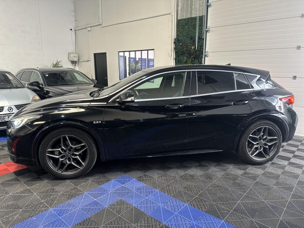 Q30 2.2d - BV DCT AWD BERLINE Sport Garantie 12 mois 2016 occasion 94360 Bry-sur-Marne