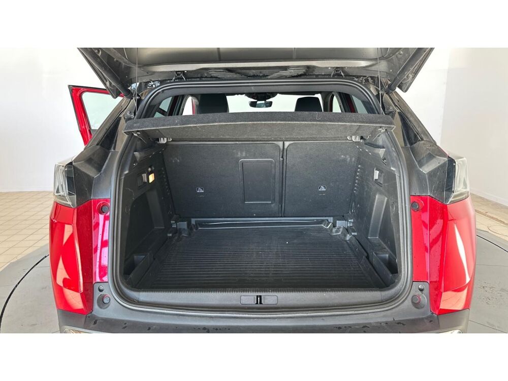 3008 1.2 130 ch EAT8 GT Pack - DISTRI NEUVE - FOCAL - SIEGES ELEC 2022 occasion 17600 Saujon