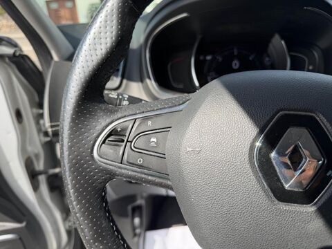 Sc&eacute;nic 1.6 Energy dCi - 160 Bva 7pl Initiale Paris gps + clim + cam 2018 occasion 19100 Brive-la-Gaillarde