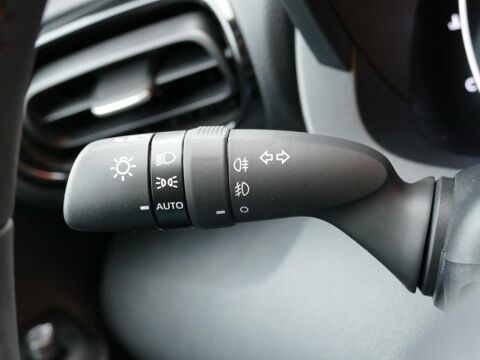 Yaris IV HYBRID 116H DESIGN - BV e-CVT 2025 occasion 77090 Coll&eacute;gien
