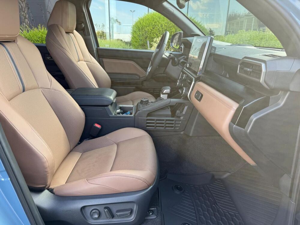 4Runner Limited 2.4L 4-Cyl. 2025 occasion 91830 Le Coudray-Montceaux
