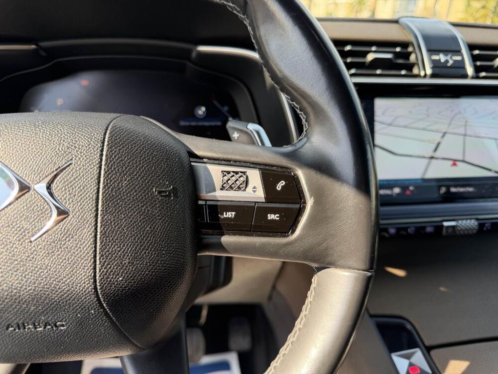 DS3 1.6 PureTech - 225 Bva So Chic gps + clim + Radar AR 2017 occasion 19100 Brive-la-Gaillarde