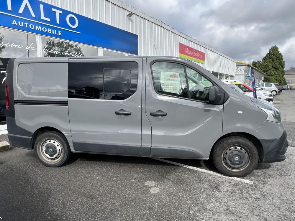 Trafic III L1H1 1.6 dCi 140 Confort 3 places 2014 occasion 49070 Beaucouz&eacute;