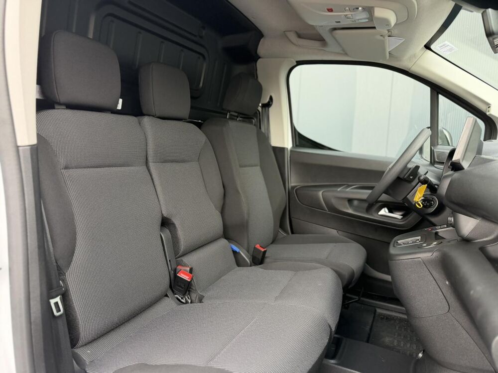 Berlingo VAN XL 1.5 BlueHDI 130 EAT8 Premium Connect 3 places, avec P 2026 occasion 35300 Foug&egrave;res