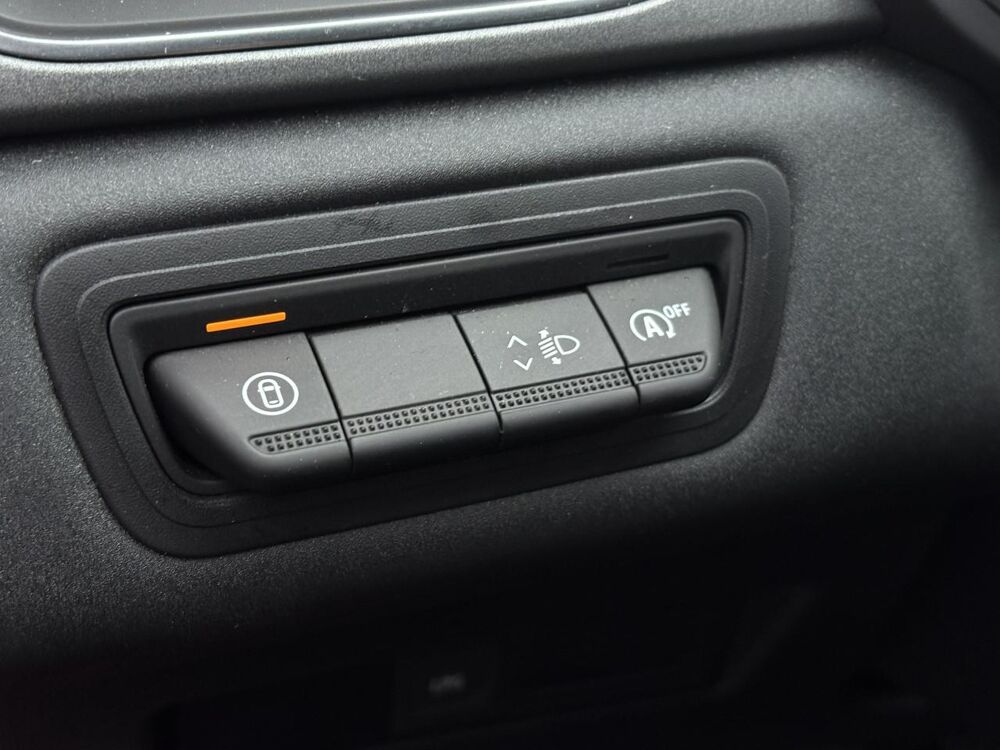 Captur TCE 100 Techno avec Cam&eacute;ra, OpenR Link 10,4\' et Harman Kard 2025 occasion 35300 Foug&egrave;res