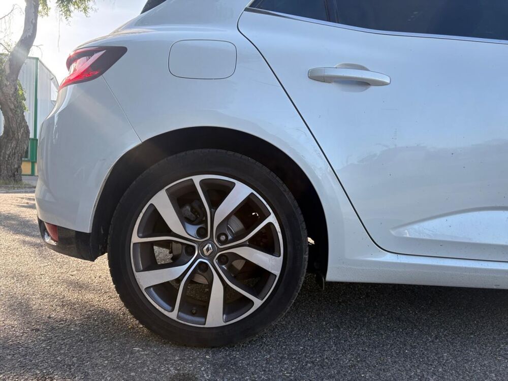 M&eacute;gane 1.6 Energy dCi - 130 IV BERLINE Intens PHASE 1 2016 occasion 13400 Aubagne