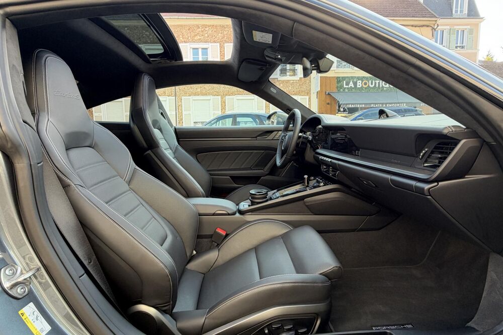 911 Porsche (992.2) Turbo S 3.6 T-Hybrid 711 ch PDK Toit ouvrant 2026 occasion 78760 Jouars-Pontchartrain
