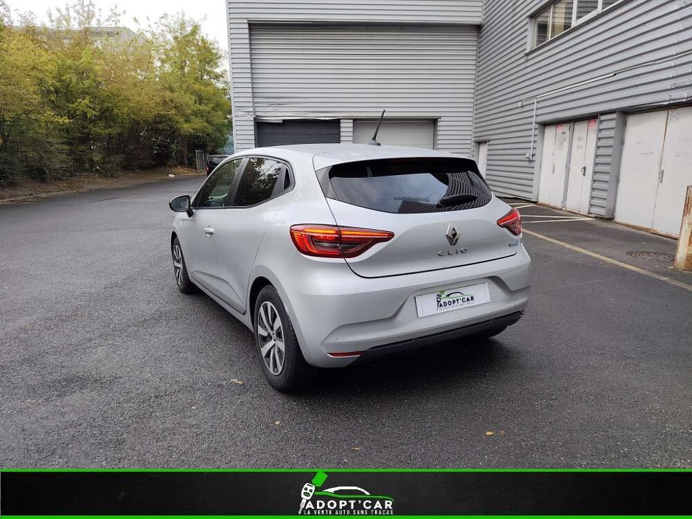 Clio 1.6 E-Tech Hybride - 145CV - BVA - multi-modes - Evolution 2022 occasion 77185 Lognes