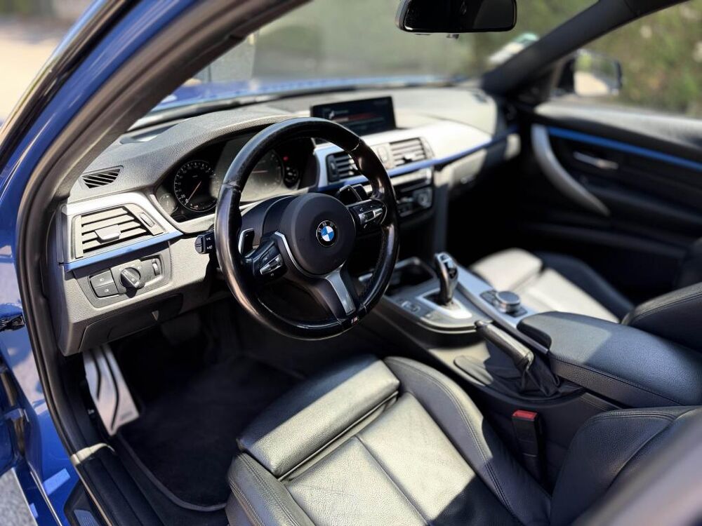 S&eacute;rie 3 335d xDrive M Sport - H&K - HUD - TOIT - SUIVI FULL BMW 2017 occasion 13760 Saint-Cannat