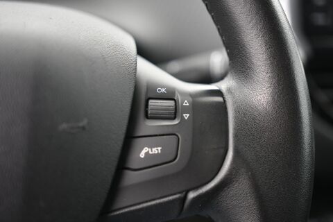 2008 PureTech 82ch BVM5 Style +CARPLAY 2019 occasion 33620 Cavignac
