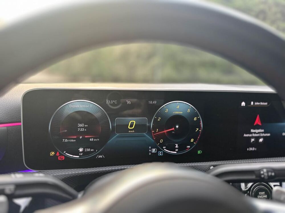 Classe A 180 AMG Line - CAM - LEDS D\'AMBIANCE - PACK SPORT BLACK 2020 occasion 13760 Saint-Cannat