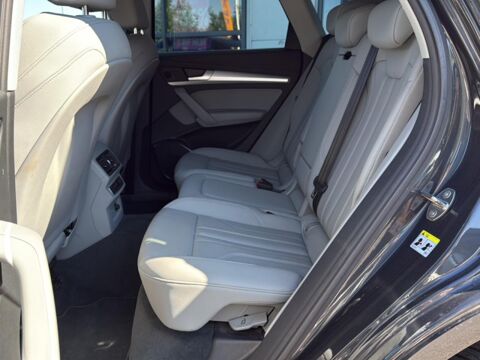 Q5 50 tfsi e 299 business executive quattro s tronic 7 2022 occasion 85150 Les Achards