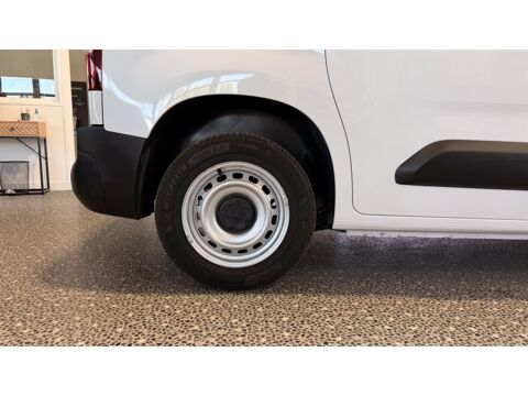 Partner fourgon standard PREMIUM - 650 KG 1.5 BlueHDi S&S - 100 ch 2020 occasion 16000 Angoul&ecirc;me