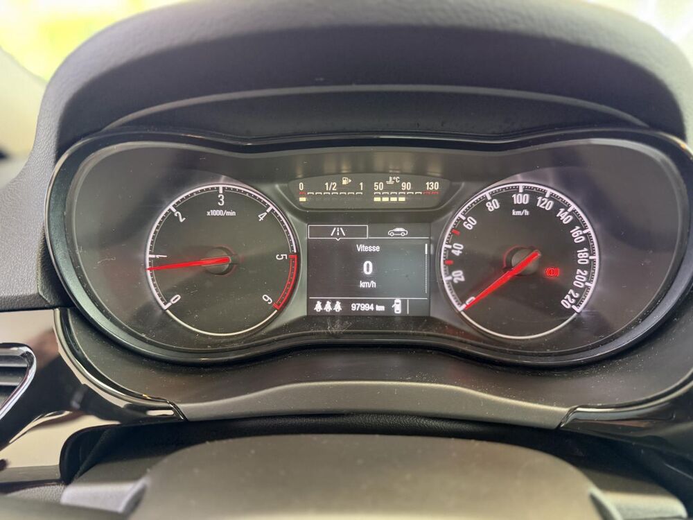 Corsa 1.3 CDTI 75 CH Edition GARANTIE 12 MOIS 2016 occasion 16000 Angoul&ecirc;me