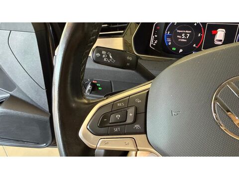 Passat SW 2.0 - 150 - BREAK Elegance / ATTELAGE / CARPLAY / TOIT O 2021 occasion 17600 Saujon