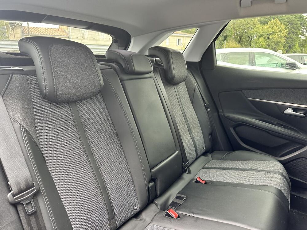 3008 1.5BLUEHDI 130 CH EAT8 ALLURE BUSINESS - GARANTIE 12 MOIS 2019 occasion 33450 Montussan