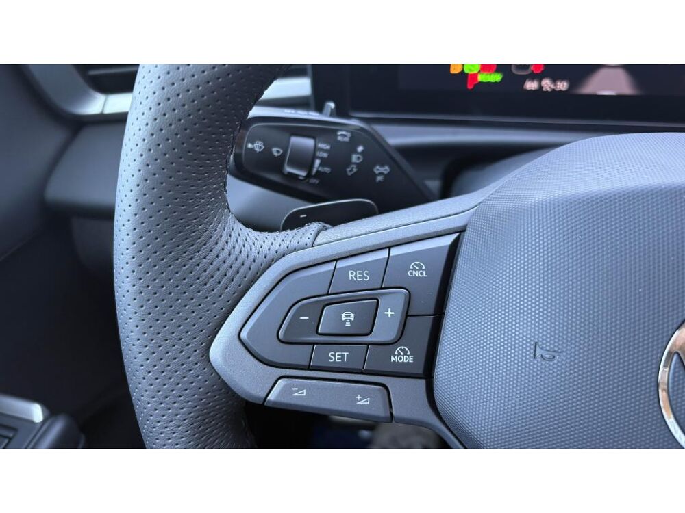 T-ROC 1.5 eTSI 150 DSG R-Line +ATTELAGE+IQ LIGHT+HARMAN KARDON+T.O 2026 occasion 81580 Soual