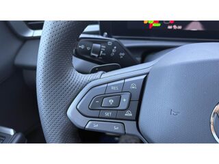 T-ROC 1.5 eTSI 150 DSG R-Line +ATTELAGE+IQ LIGHT+HARMAN KARDON+T.O 2026 occasion 81580 Soual