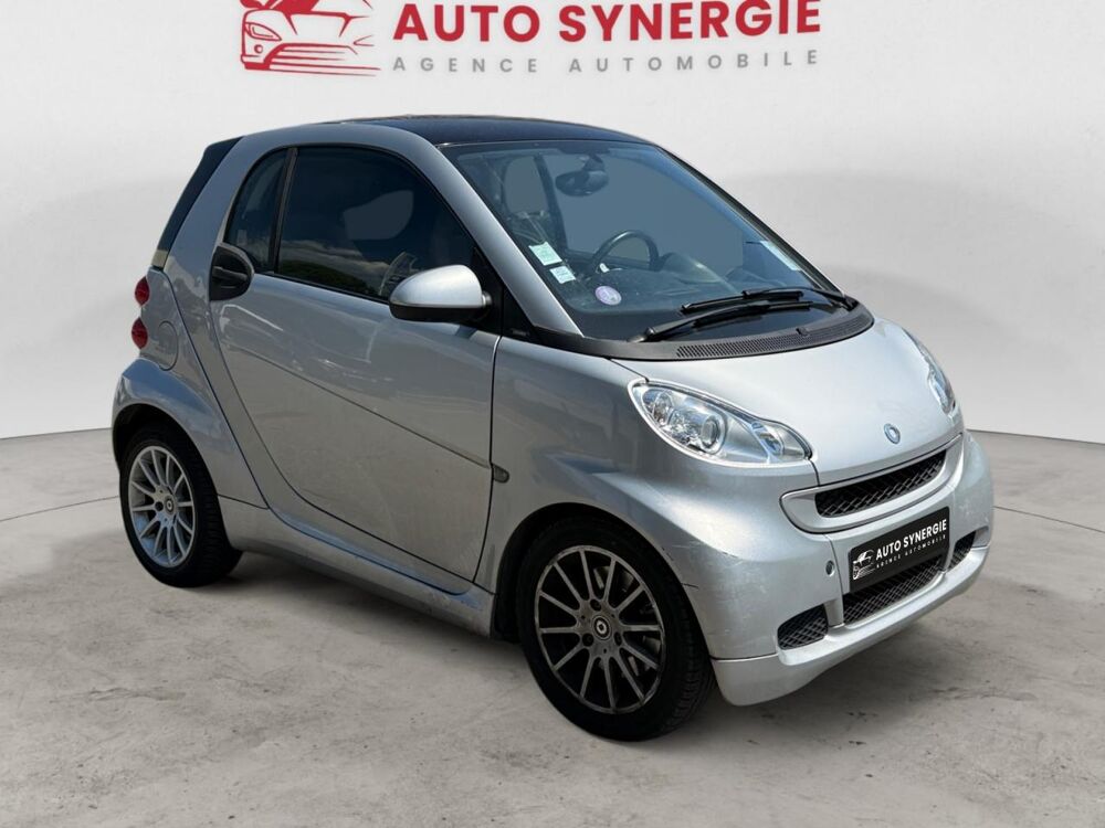 ForTwo Smart Coupe 1.0i - 71 mhd - BV Softouch Passion PHASE 2 2011 occasion 13400 Aubagne
