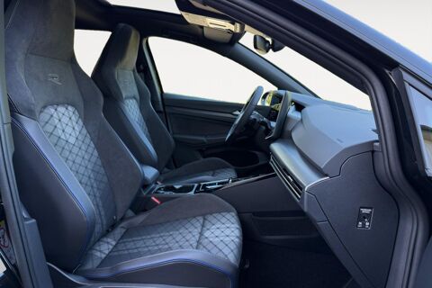 Annonce voiture Volkswagen Golf 38890 