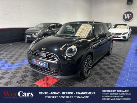 Mini Cooper D 1.5i 156CH Cooper C Classic - Toit ouvrant & Sièges chauffa 2024 occasion Bry-sur-Marne 94360