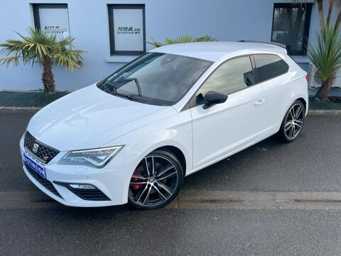 Seat Leon III SC 2.0 TSI 300 Cupra DSG6 avec Beats Audio et Caméra de 2018 occasion Fougères 35300