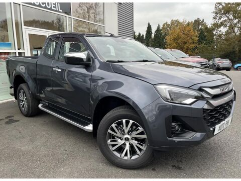 Isuzu D-MAX **36 590 ? HT** NOUVEAU MODELE N60 F+ BVA 4x4 SPACE CABINE 2024 occasion Orvault 44700