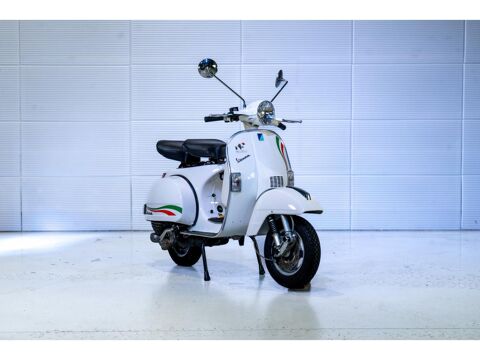 Moto PIAGGIO 2016 occasion Saint-Aubin-de-Médoc 33160