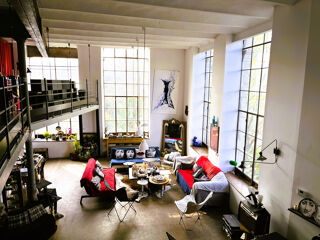  Maison  vendre 4 pices 238 m