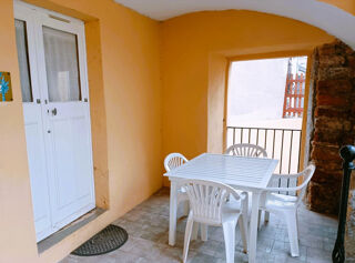  Immeuble � vendre 15 + pi�ces 721 m�