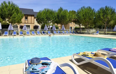   Rsidence Le Hameau du Moulin Piscine collective - Club enfants Aquitaine, Montignac (24290)