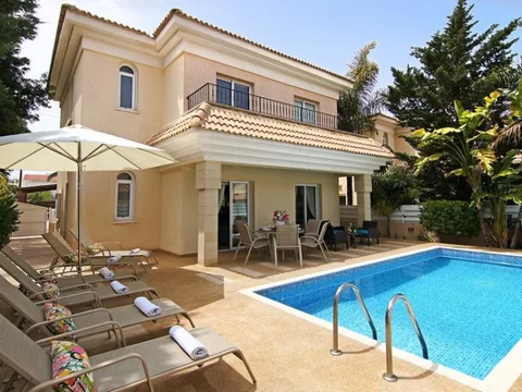 Location  Maison - Villa 