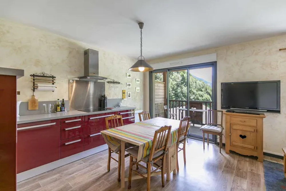   Agrable appartement confort 4 pers Pr de Camille Terrasse - place de parking en interieur - Lave vaisselle - Lave linge - Acc Midi-Pyrnes, Barges (65120)