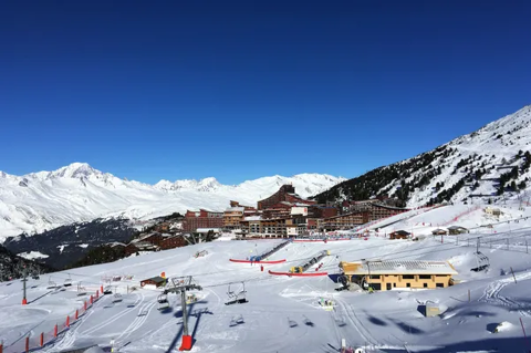   La Source des Arcs 1 Alimentation < 100 m - Tlvision - Lave vaisselle - Accs Internet Rhne-Alpes, Les Chapelles (73700)