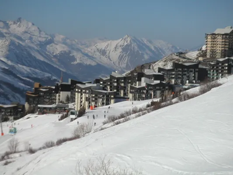   Soldanelles a Pied des pistes - Alimentation < 100 m - Centre ville < 2 km - Tlvision - Lave vaisselle Rhne-Alpes, Les Menuires (73440)