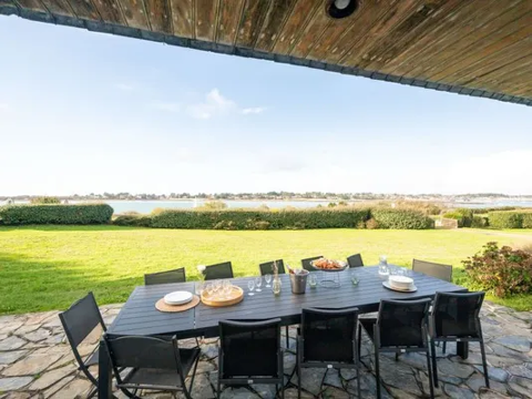   La Villa Tribale Plage < 200 m - Tlvision - Terrasse - place de parking en extrieur - Lave vaisselle Bretagne, Saint-Philibert (56470)