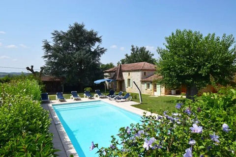 Location  Maison - Villa 