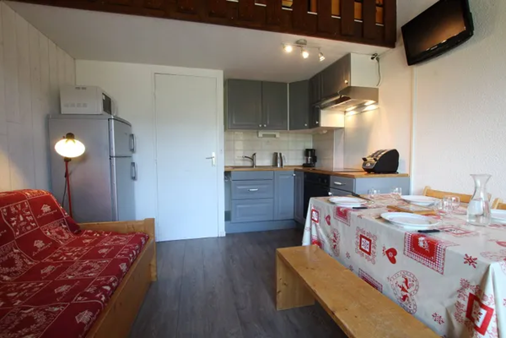  Appartement - 2 pices - 5 personnes - Vallouise Tlvision - Balcon - Local skis - Table et chaises de jardin - Lit bb Provence-Alpes-Cte d'Azur, Vallouise (05290)