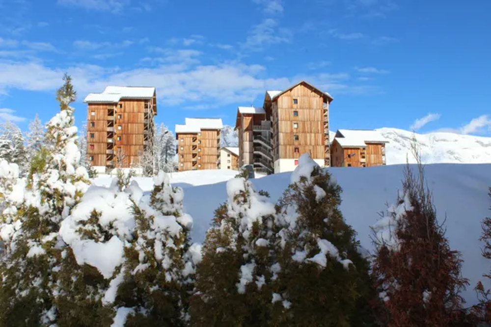   Les chalets de superd heliantheme Alimentation < 200 m - Centre ville < 200 m - Tlvision - Lave vaisselle Provence-Alpes-Cte d'Azur, Saint-tienne-en-Dvoluy (05250)