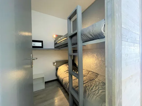   Studio - 4 personnes SuperDevoluy Tlvision - Lave vaisselle - Accs Internet - Ascenseur Provence-Alpes-Cte d'Azur, Saint-tienne-en-Dvoluy (05250)