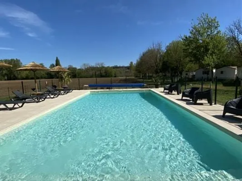   Camping Moulin De Caudon - Tithome (sans sanitaires) Piscine collective - Terrasse - Salon jardin - Transats . . . Aquitaine, Domme (24250)