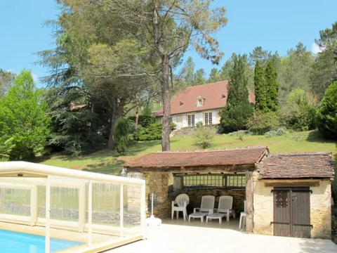   Villa Lou Claou (MGC200) Piscine prive - Tlvision - Terrasse - place de parking en extrieur - Lave vaisselle Aquitaine, Montignac (24290)