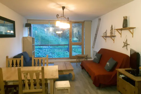   Cosy cocon au calme avec balcon prs des pistes Tlvision - Balcon - Lave vaisselle - Lave linge - Accs Internet Rhne-Alpes, Les Chapelles (73700)