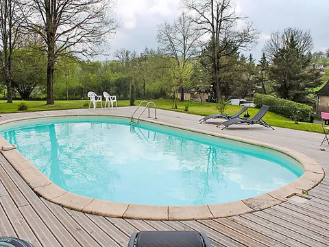   La Colinoise Piscine prive - Centre ville < 500 m - Tlvision - Terrasse - place de parking en extrieur Aquitaine, Montignac (24290)