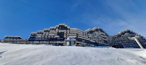   AIME 2000 / H Pistes de ski < 100 m - Alimentation < 100 m - Centre ville < 100 m - Télévision - Balcon . . . Rhône-Alpes, Aime (73210)