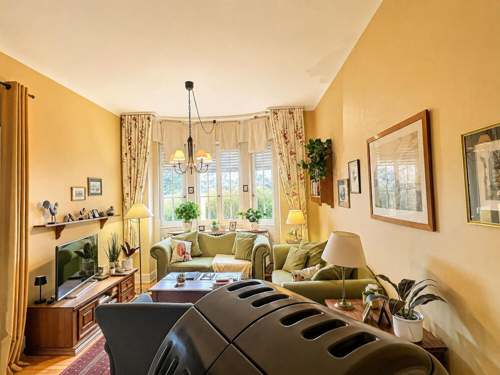 MAISON MITOYENNE DE CARACTERE - 180M2 - 6 ARES - 3 CHAMBRES - BUREAU - SARRALBE - 157500€