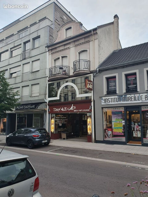   FORBACH: Immeuble, local commercial, un F3, un bureau 